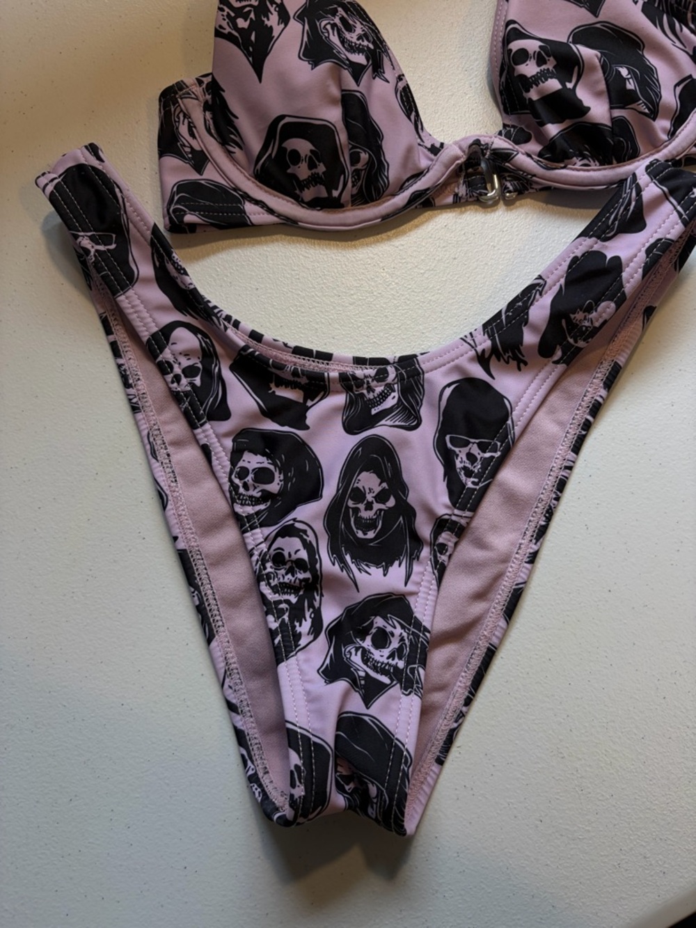 Broken Promises Reaper Guide Purple High Leg Bikini Purple Swimsuit Swim Small - Picture 5 of 8
